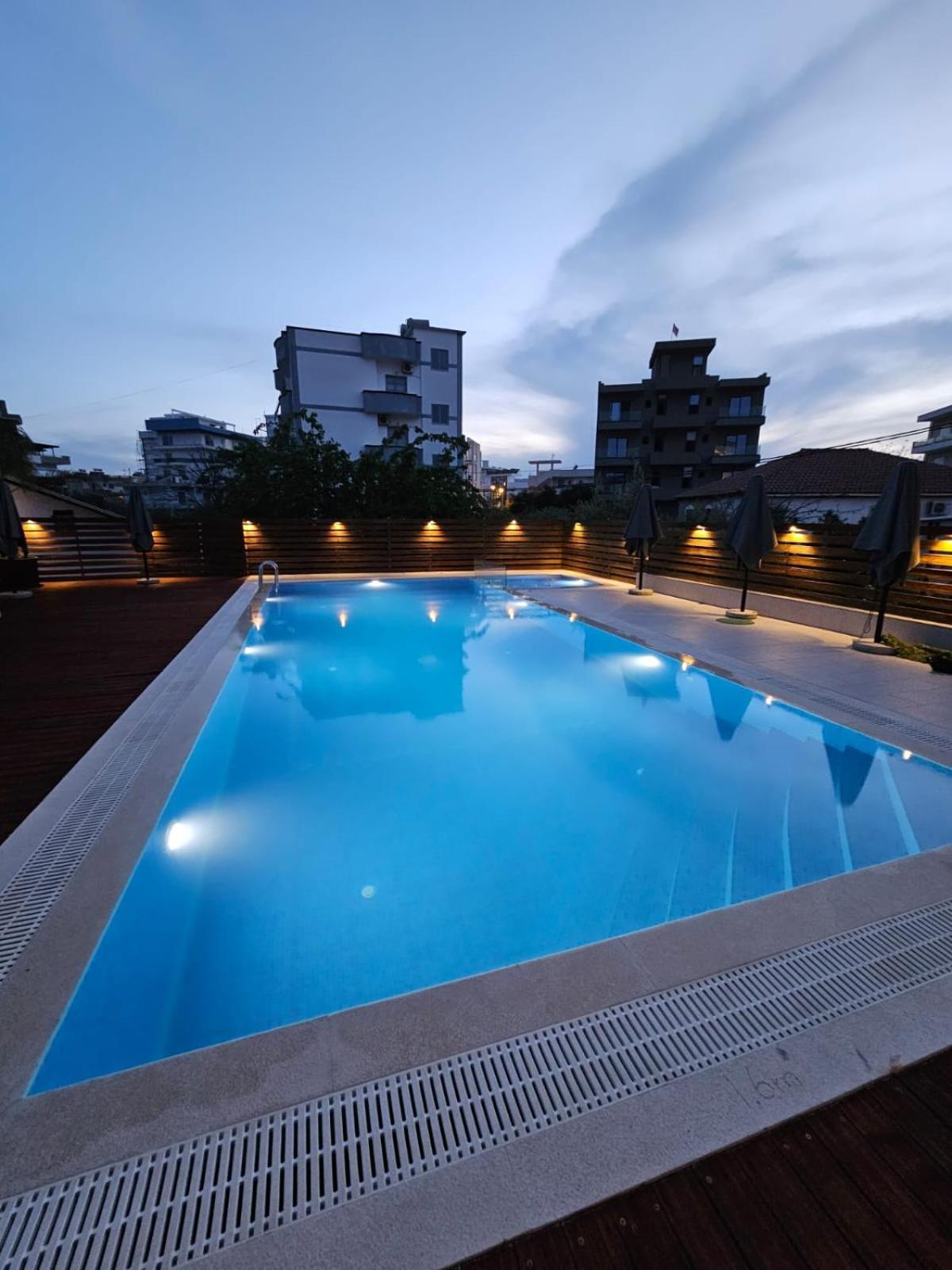 Hotel Ujvara Ksamil Exteriör bild